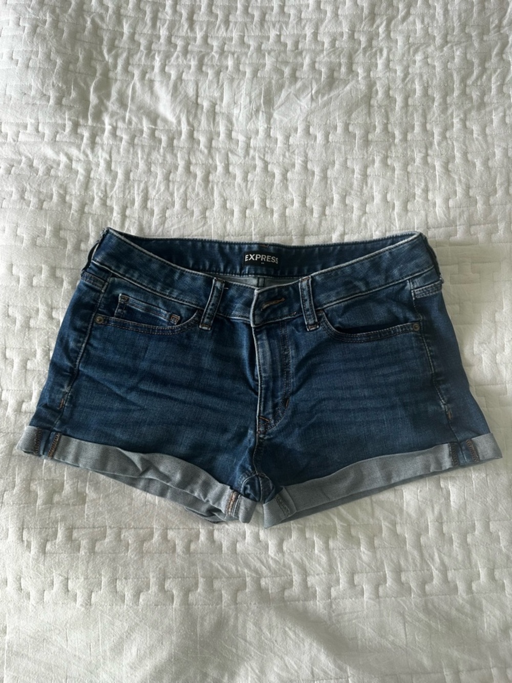 Express Women's Low-rise Denim Shorts